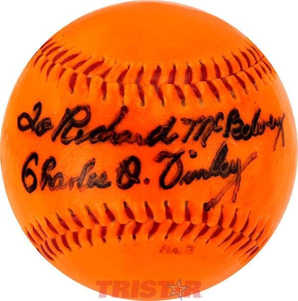Чарли Оа Официален Оранжево Играта на топка С Автограф Финли и Надпис Ричарду Макбелви - Бейзболни топки С Автографи