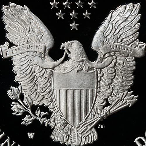 2020 С камеей American Silver Eagle PR-70 Deep Proof в 1 унция (Първия ден на издаване - лейбъл Statue of Liberty) от CoinFolio за 1 долар PR70DCAM PCGS